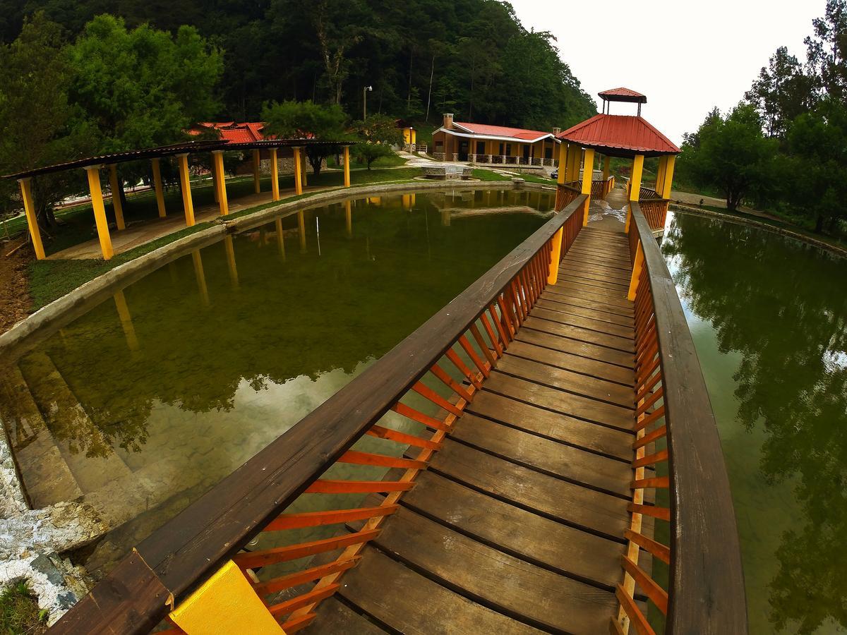 Отель Country Delights Tamahu Экстерьер фото